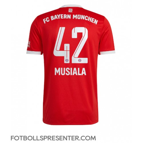 Bayern Munich Jamal Musiala #42 Hemma Matchtröja 2022-23 Kortärmad Bayern Munich Jamal Musiala #42 Hemma Matchtröja 2022-23 Kortärmad